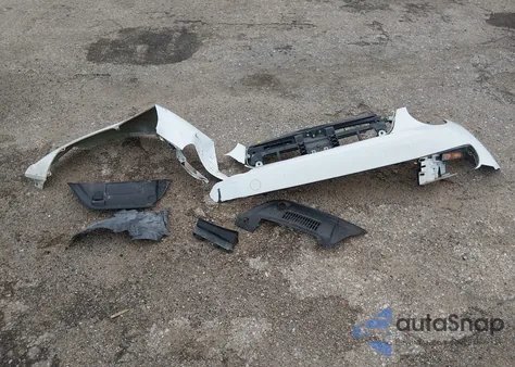 2015 Volkswagen Beetle 1.8T из США, поврежденный, VIN 3VWJ17AT2FM603473